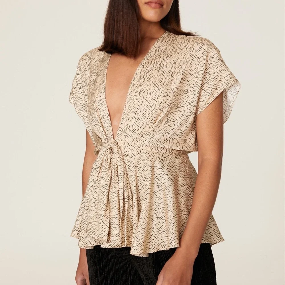 Sachin + Babi Short Sleeve Graham Women's Top, Cream Polka Dot Jacquard, Sz M - Picture 2 of 14